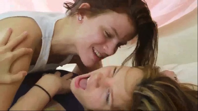 Làm tại nhà vụng về lesbian thực em gái dây đeo les